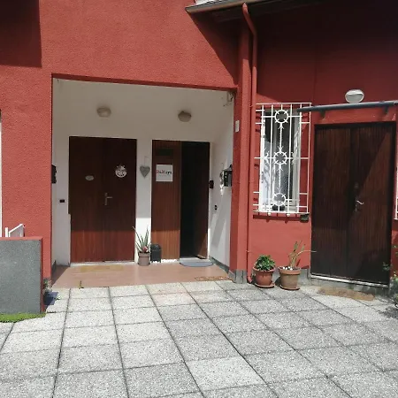 Ramaya, Casa D'artista ホームステイ