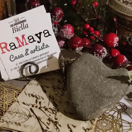 ホームステイ Ramaya, Casa D'artista ビエッラ