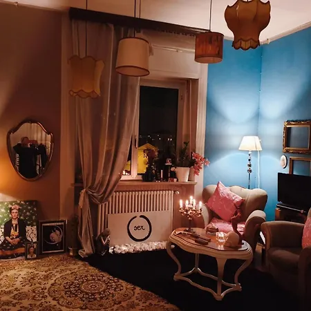 Ramaya, Casa D'artista Rum i privatbostad *