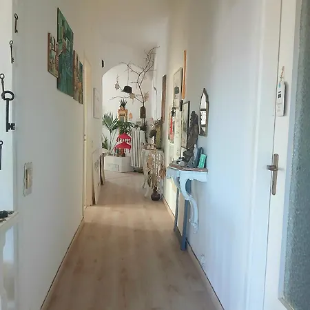 Ramaya, Casa D'artista *