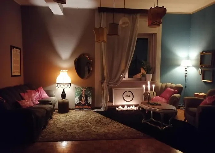 Ramaya, Casa D'artista ホームステイ ビエッラ
