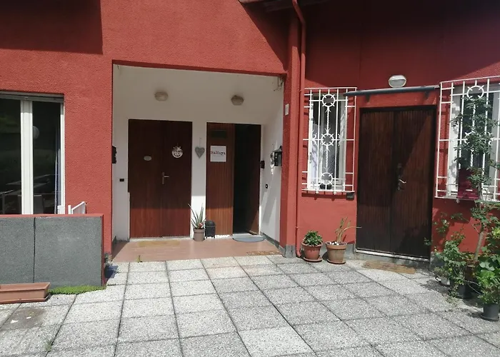 Ramaya, Casa D'artista Alloggio in famiglia